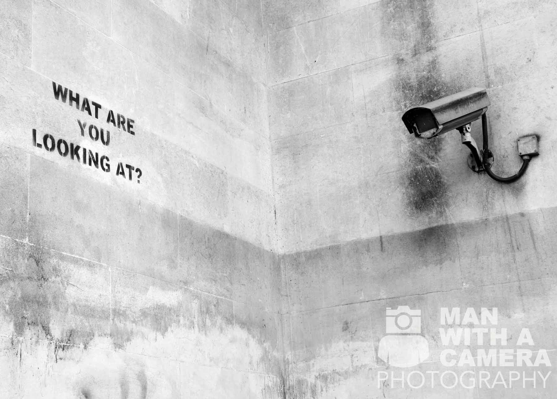 banksy-what-are-you-looking-at-cctv